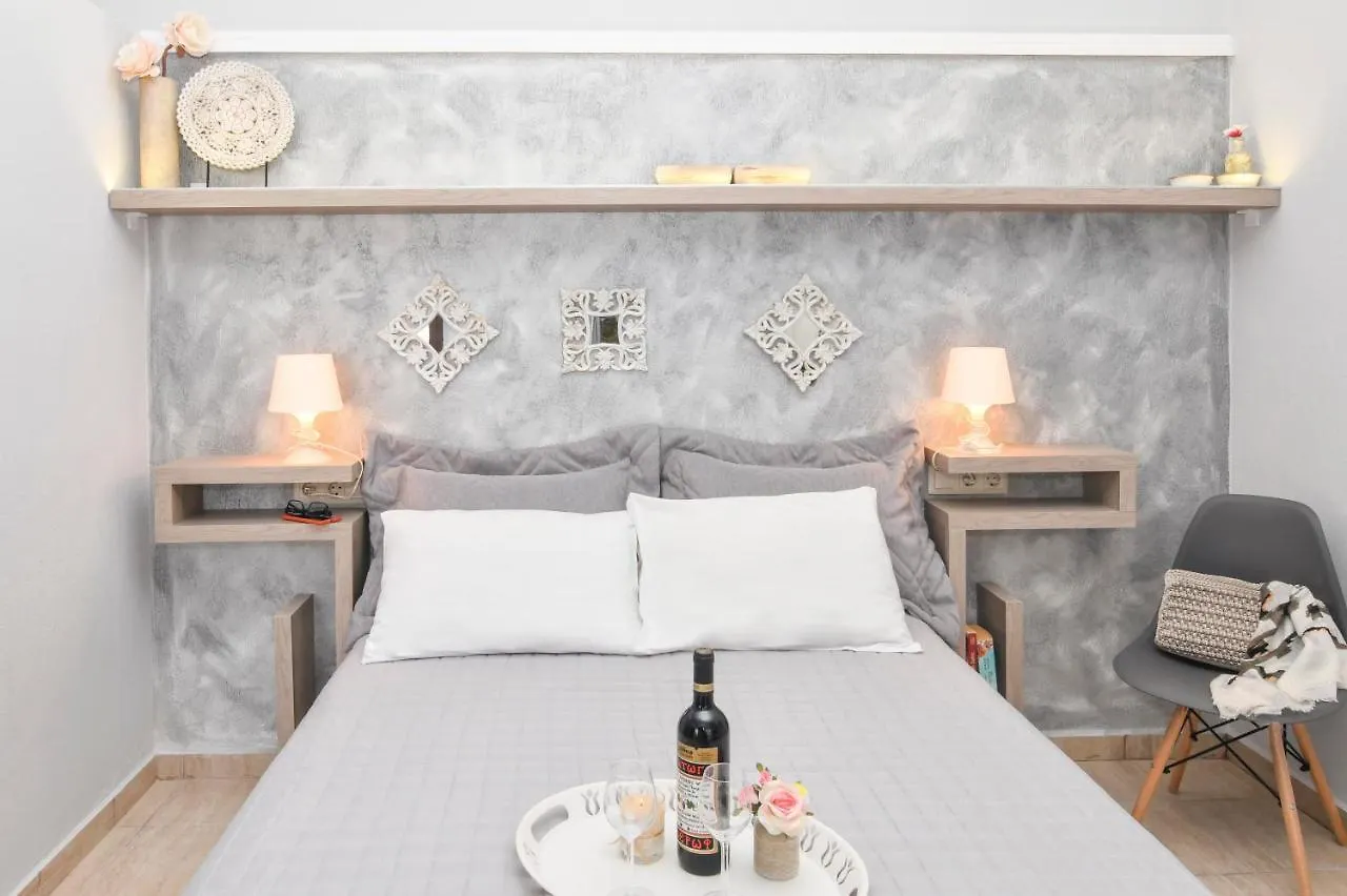 Apartment House Vallis Sarti Greece